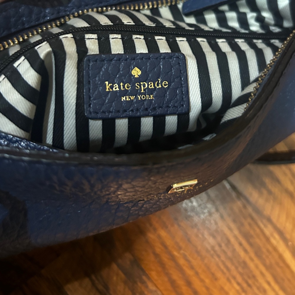 Kate Spade Navy Crossbody Bag - Picture 9 of 9